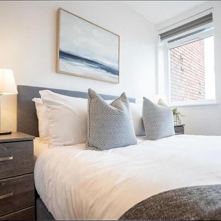 Two Bedrooms, Two Bath, Up To 3 Beds 1 Sofa - Slough Windsor Legoland Esterno foto