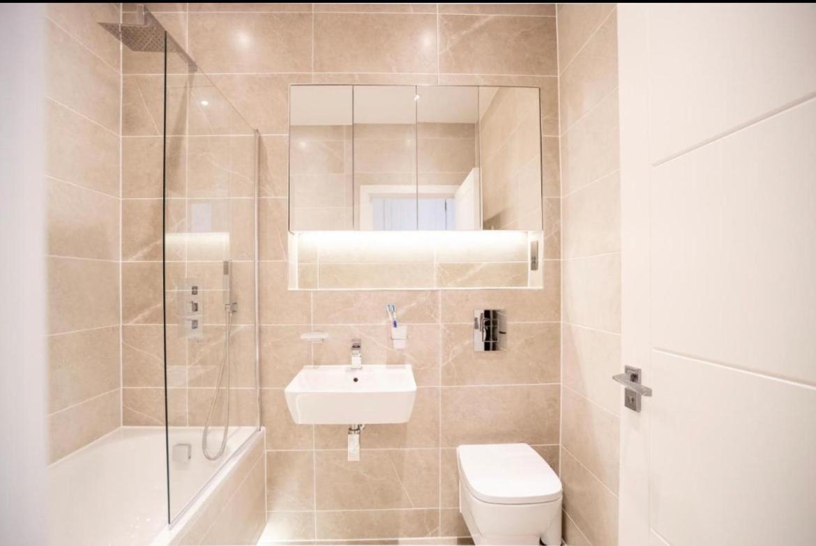 Two Bedrooms, Two Bath, Up To 3 Beds 1 Sofa - Slough Windsor Legoland Esterno foto