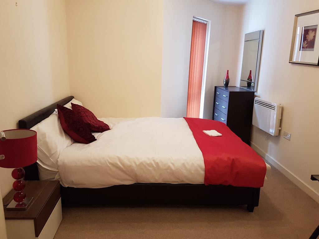 Two Bedrooms, Two Bath, Up To 3 Beds 1 Sofa - Slough Windsor Legoland Esterno foto